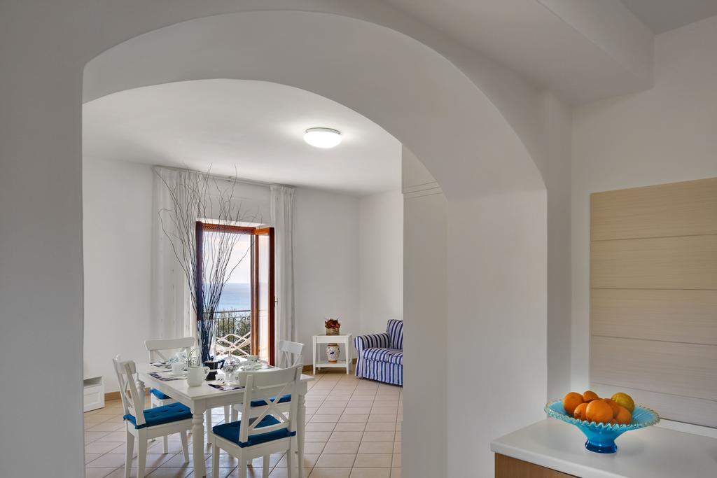 Apartmán Matisse Nerano By Gocce Marina del Cantone Pokoj fotografie