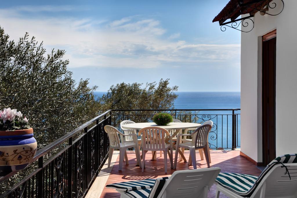 Apartmán Matisse Nerano By Gocce Marina del Cantone Pokoj fotografie